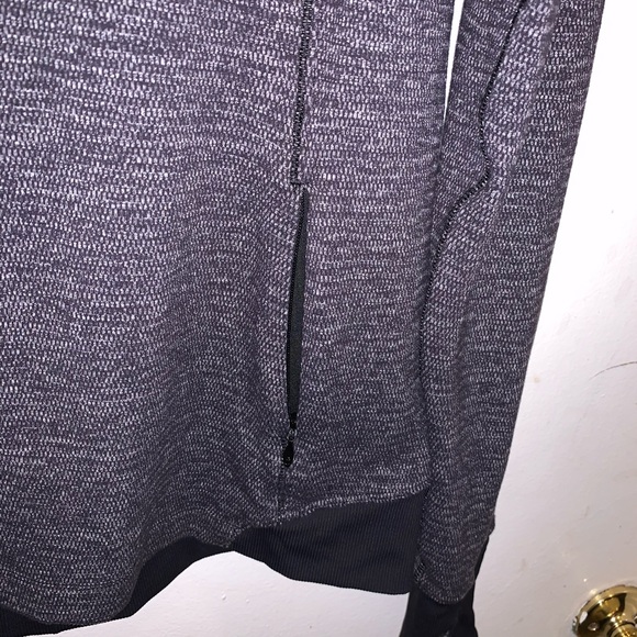 Lululemon women’s black size 6 jacket - Picture 2 of 6